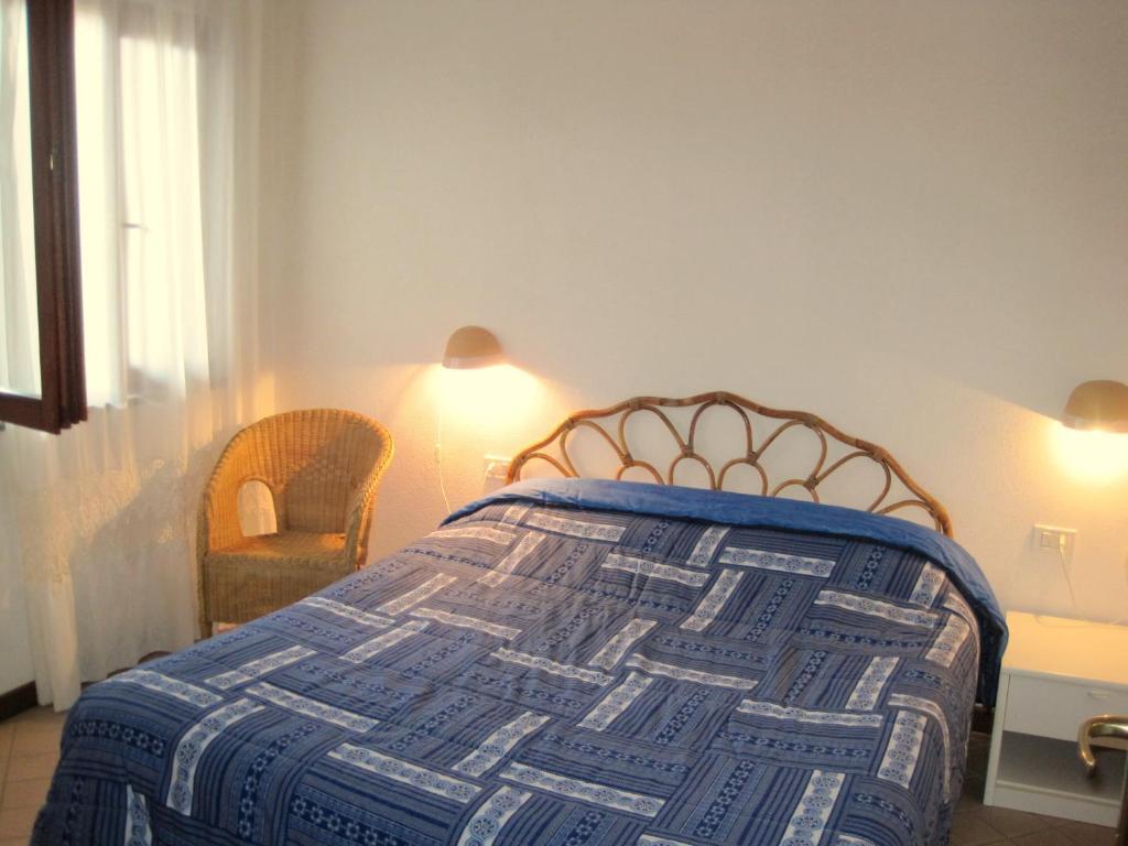 Appartamenti Ideal イーゾラ・ロッサ 部屋 写真